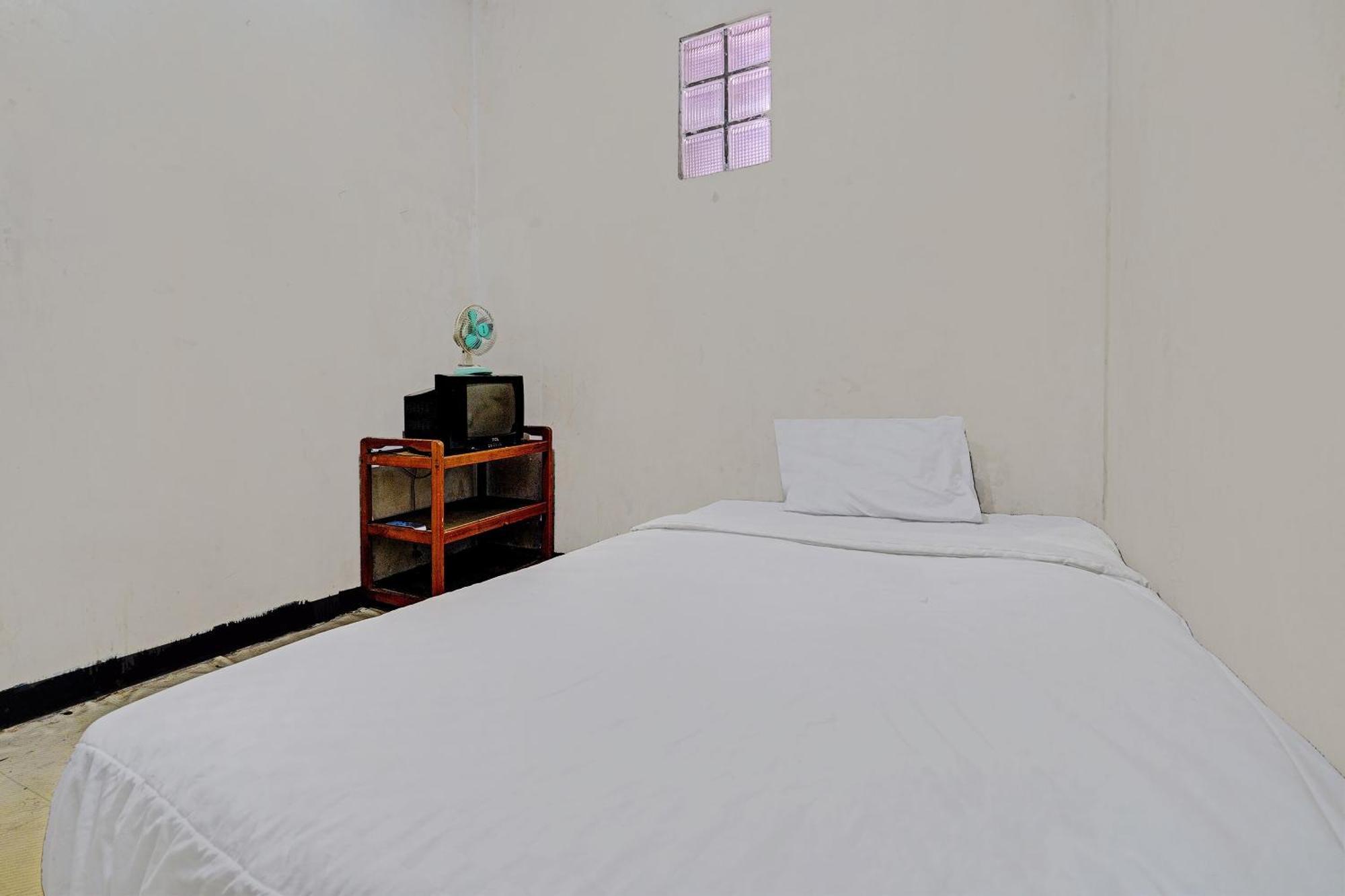 Oyo Life 92709 Kost Teras Cikapundung Syariah Hotel Bandung Kültér fotó